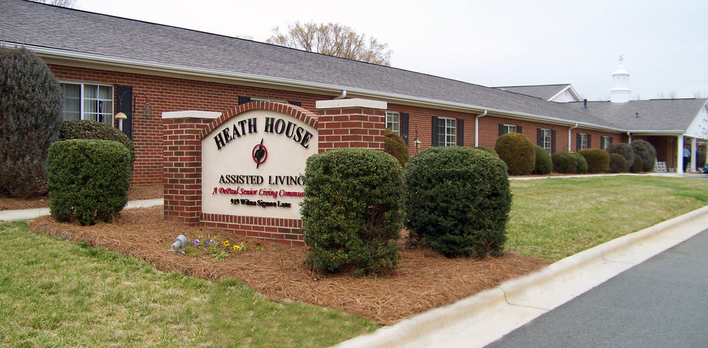 lutherhaus-of-lincolnton-inc-retirement-home-lincolnton-nc-senior