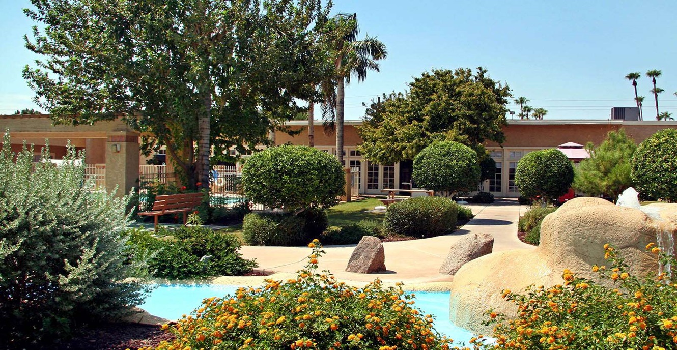 Phoenix Retirement Homes, Senior Living, Housing Care, Communities Arizona